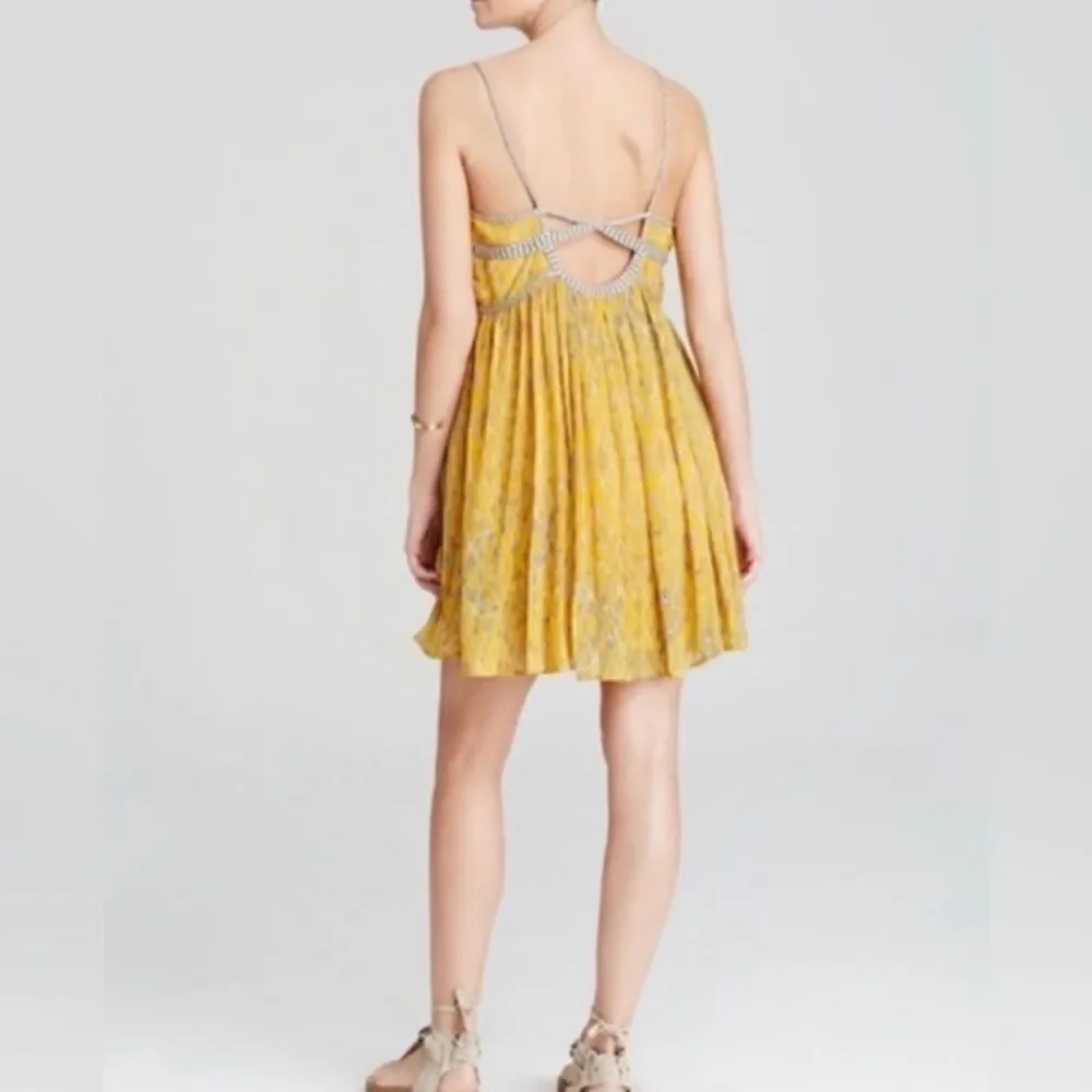 Free People So Nice Chiffon Dress in Yellow size S - Picture 2 of 13